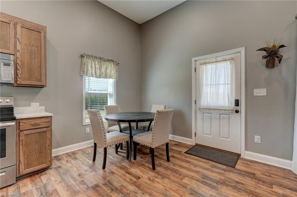 1034 Brooks Road Reidsville, NC 27320 - Photo 9 of 37