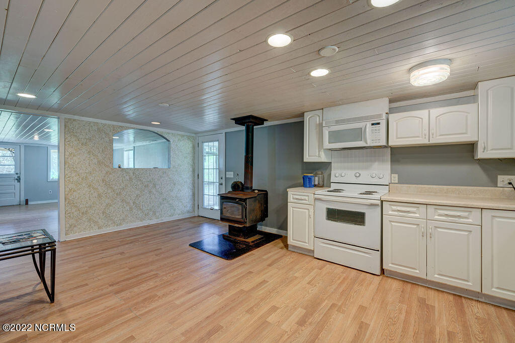 6746 Funston Road Southeast Winnabow, NC 28479 - Photo 22 of 47 6746FunstonEdit-20