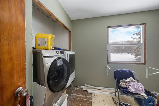 $225,000 | 144 State Route, Parish, NY 13131