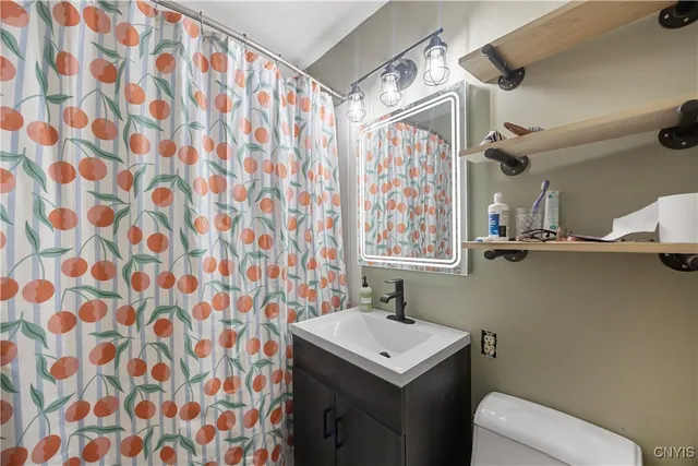 $225,000 | 144 State Route, Parish, NY 13131