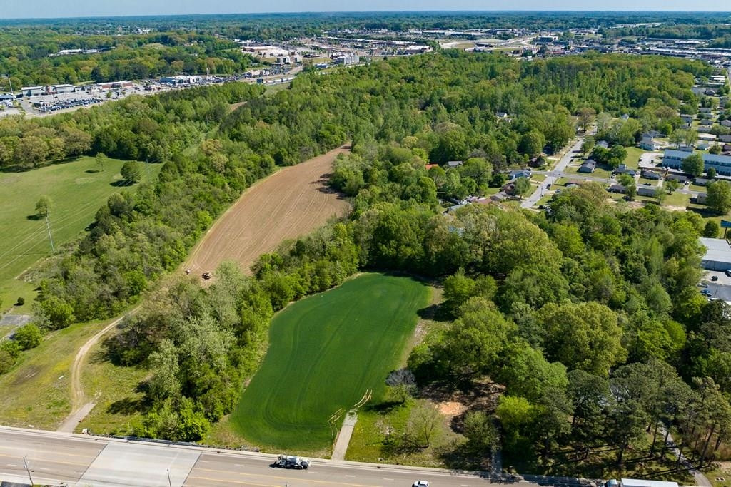 0 West Interstate 40 Expressway Jackson, TN 38301 - Photo 11 of 12 an aerial view of a residential houses with outdoor space and trees