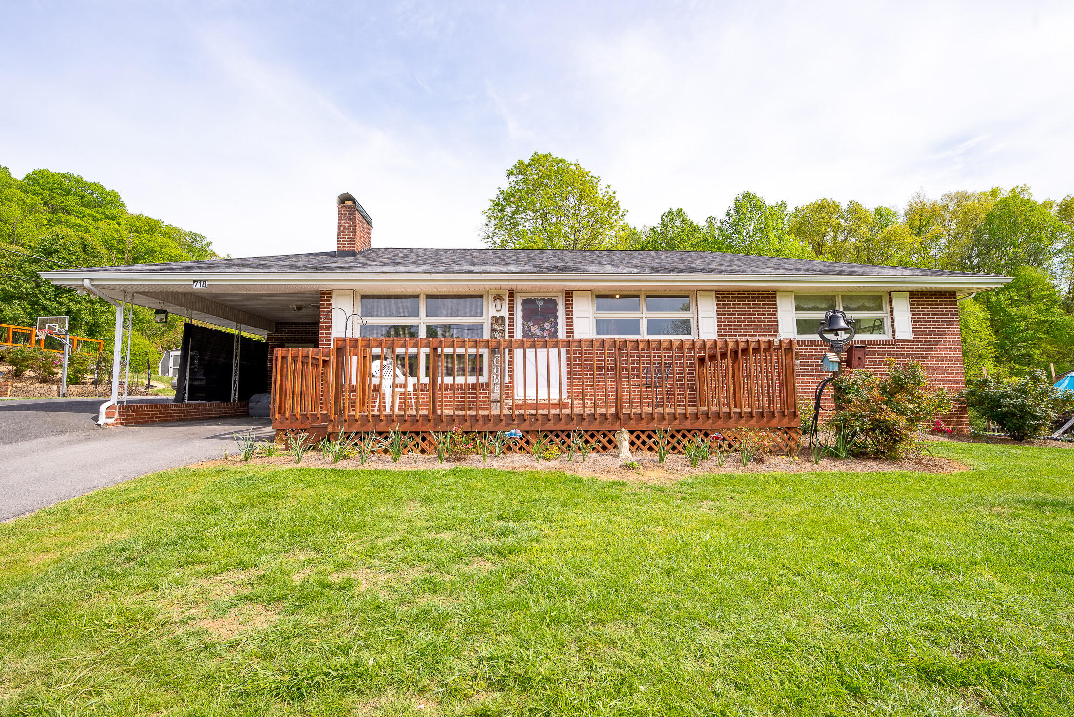 718 Bell Ridge Road Kingsport, TN 37660 - Photo 2 of 45 Exterior Front