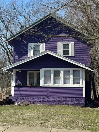 $79,000 | 910 Furman Street, Rockford, IL 61101