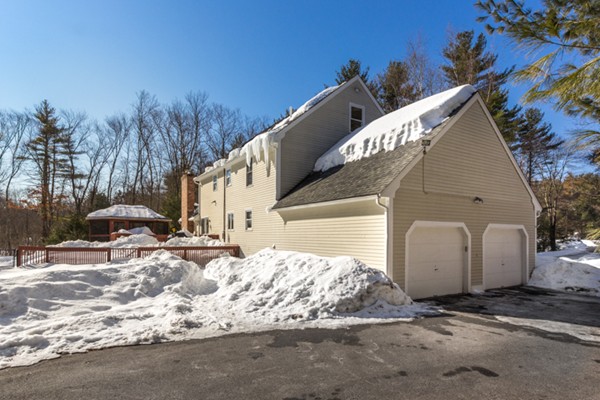 51 Lindor Road North Reading, MA 01864 - Photo 2 of 30 Gallery Image 2