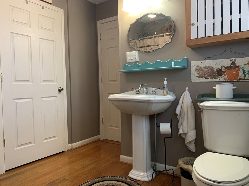 8114 Philpott Road South Boston, VA 24592 - Photo 24 of 69 Gallery Image 24