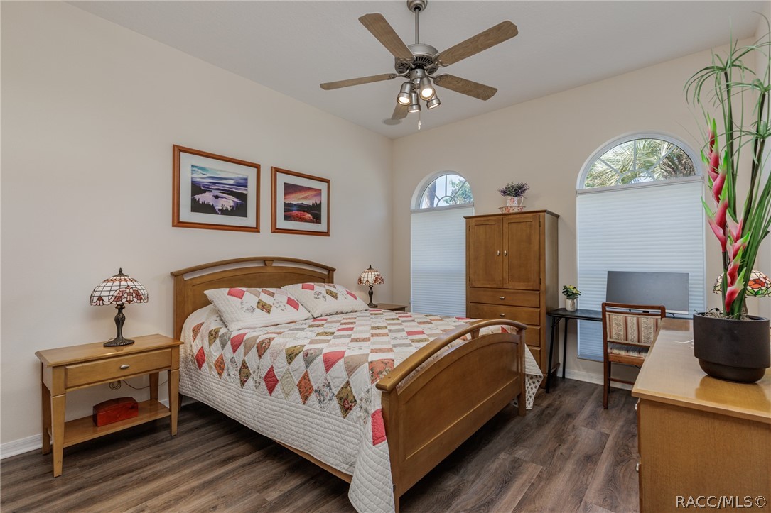 639 West Doerr Path Hernando, FL 34442 - Photo 7 of 61