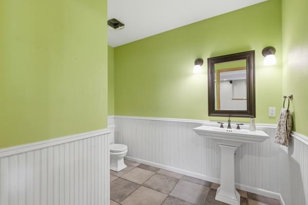 701 Rodefeld Way Madison, WI 53718 - Photo 33 of 41