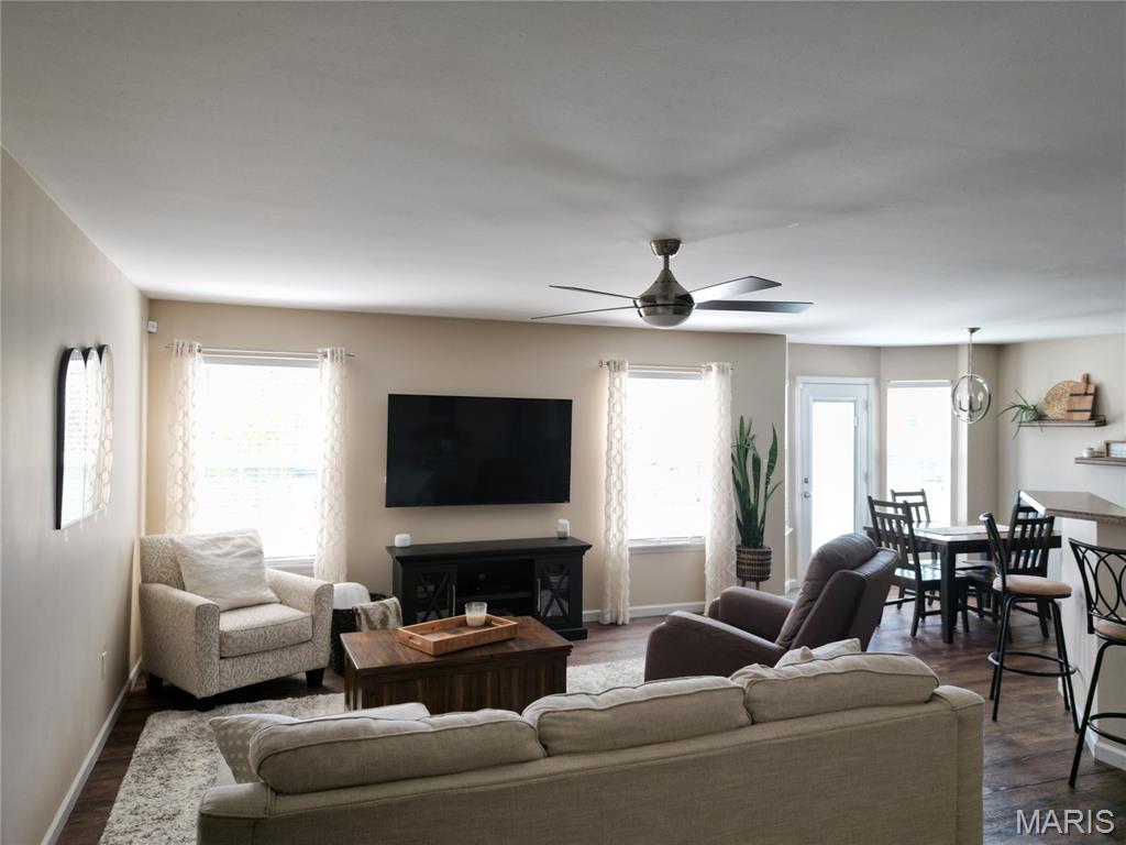 408 Spring Trace O'Fallon, MO 63368 - Photo 5 of 29