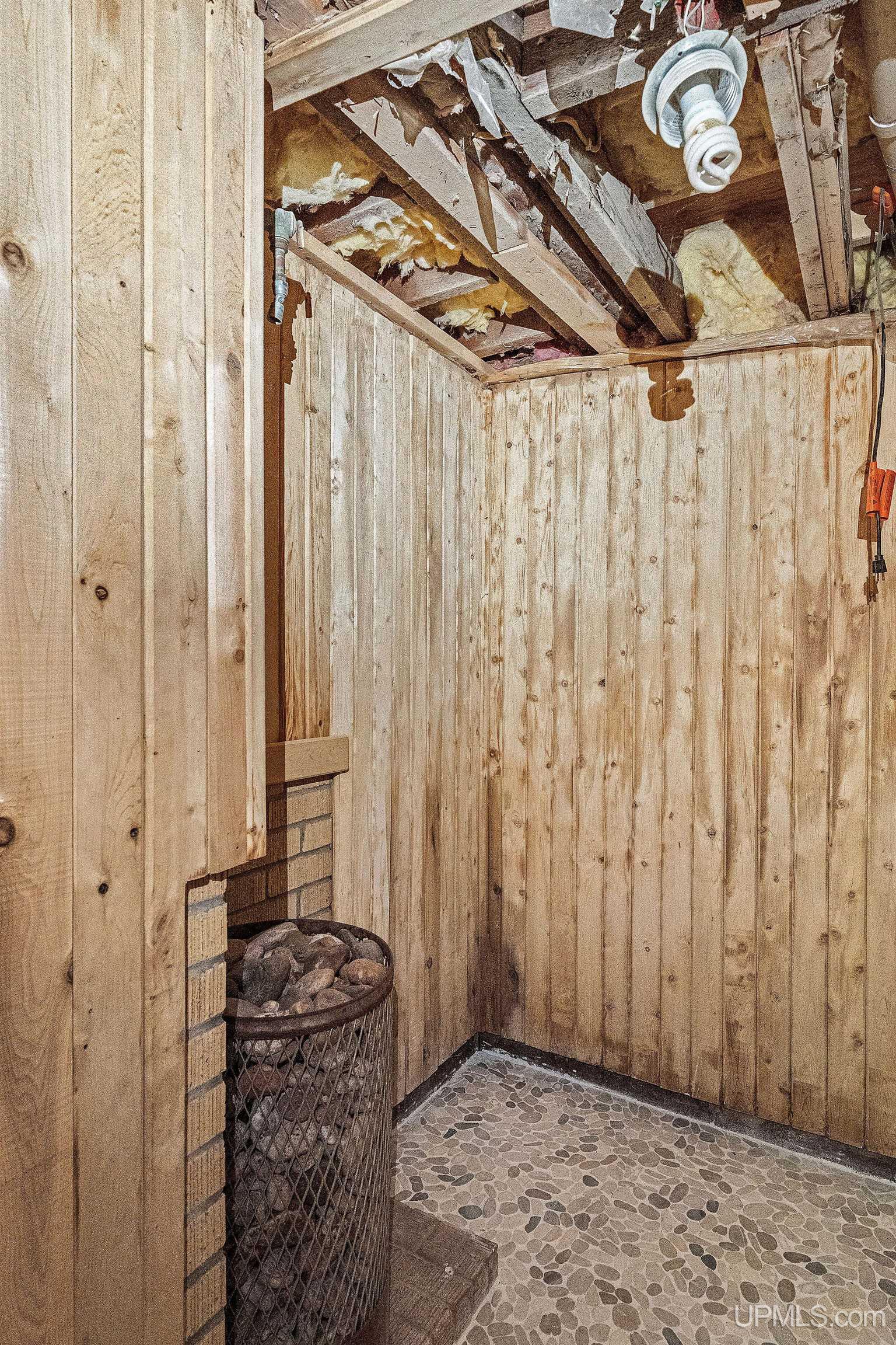 312 West Ridge Street Ishpeming, MI 49849 - Photo 31 of 39