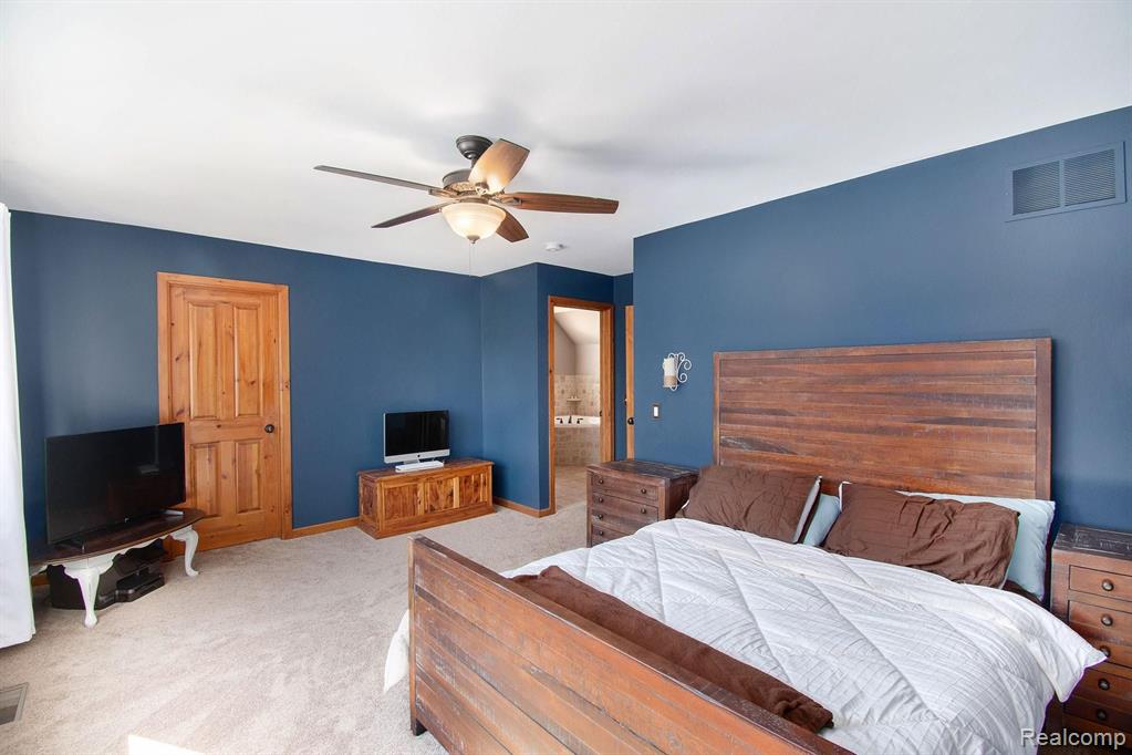 4260 Lake George Road Leonard, MI 48367 - Photo 33 of 37