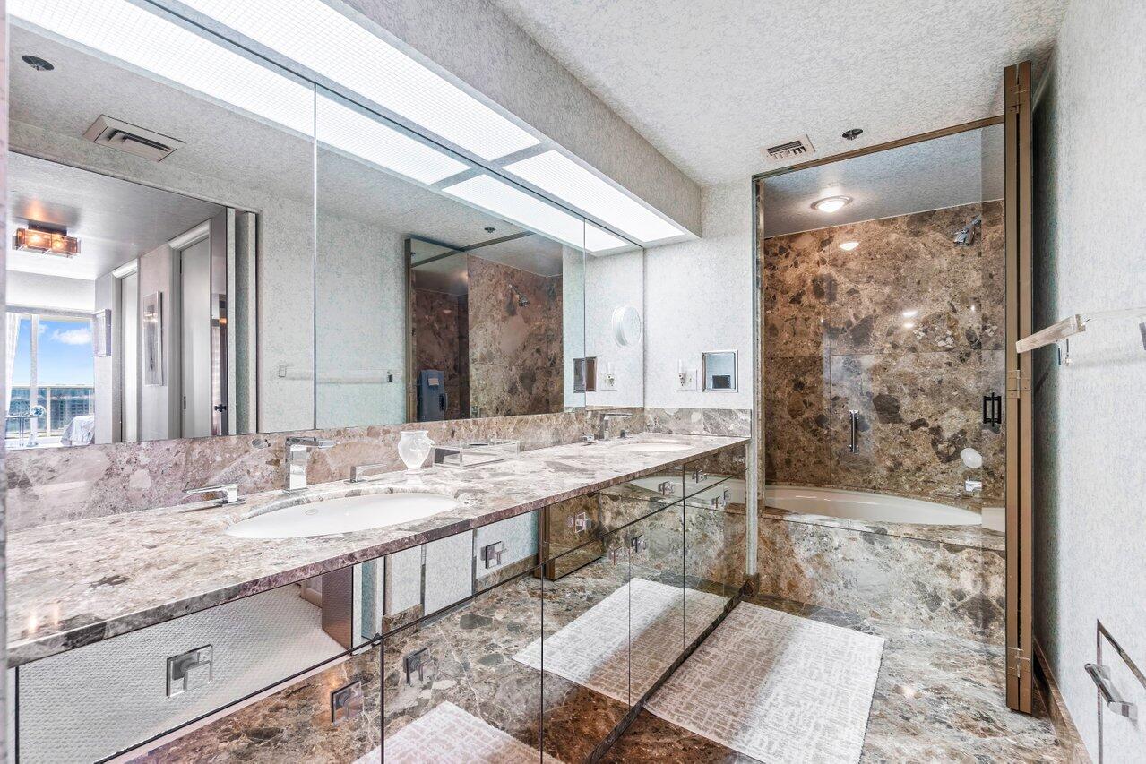 350 South Ocean Boulevard, Unit PHC Boca Raton, FL 33432 - Photo 26 of 42 20