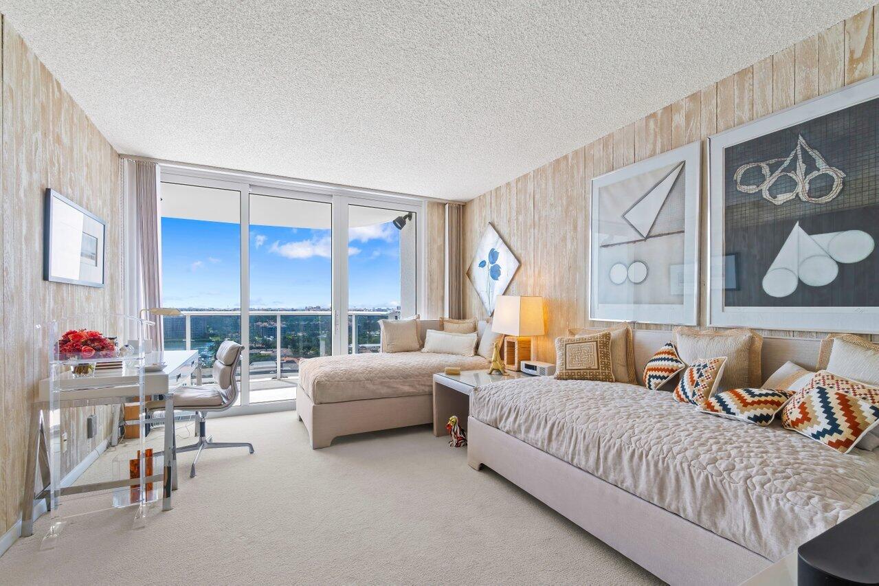 350 South Ocean Boulevard, Unit PHC Boca Raton, FL 33432 - Photo 27 of 42 25