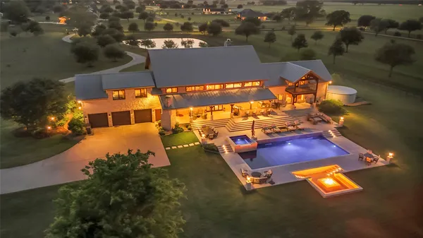 $3,900,000 | 1000 River Trace Drive, Columbus, TX 78934