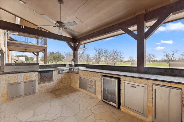 $3,900,000 | 1000 River Trace Drive, Columbus, TX 78934