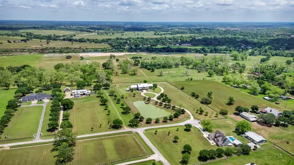 $3,900,000 | 1000 River Trace Drive, Columbus, TX 78934