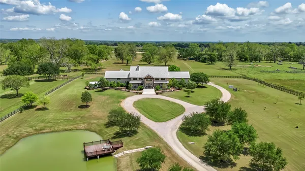 $3,900,000 | 1000 River Trace Drive, Columbus, TX 78934