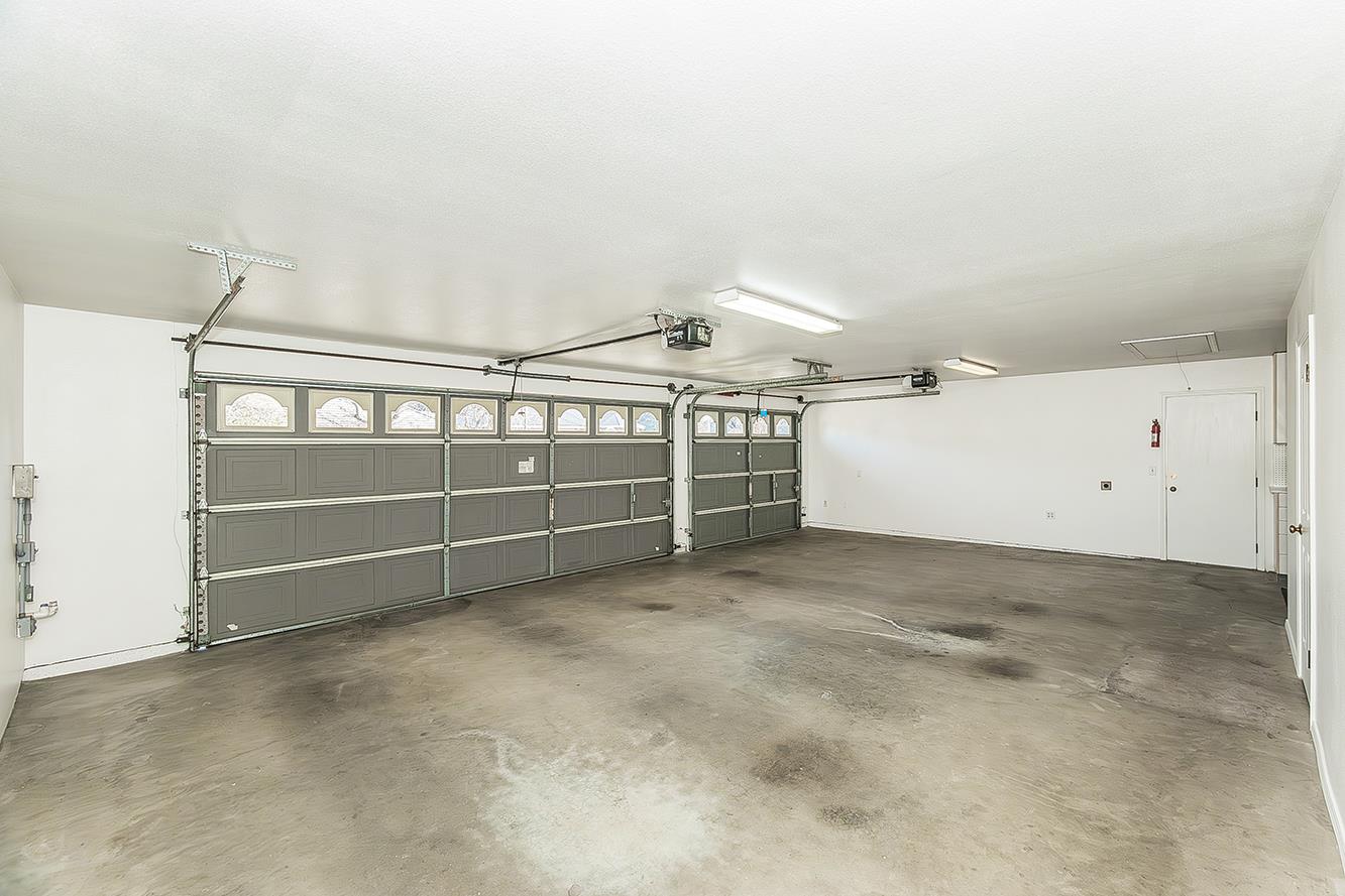 1415 West Riverglen Avenue Reedley, CA 93654 - Photo 41 of 48