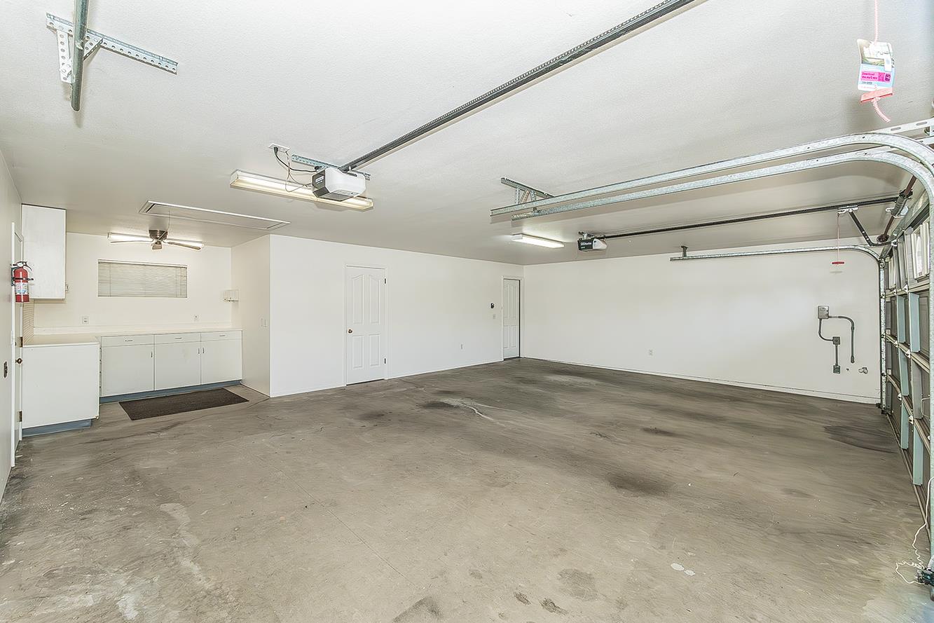 1415 West Riverglen Avenue Reedley, CA 93654 - Photo 42 of 48