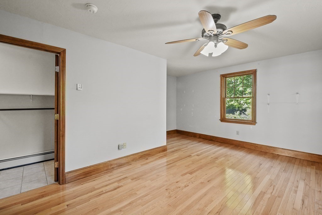 22 Balder Road Worcester, MA 01605 - Photo 16 of 35