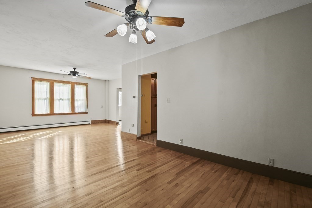 22 Balder Road Worcester, MA 01605 - Photo 18 of 35