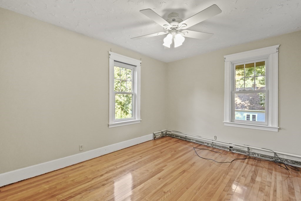 22 Balder Road Worcester, MA 01605 - Photo 20 of 35