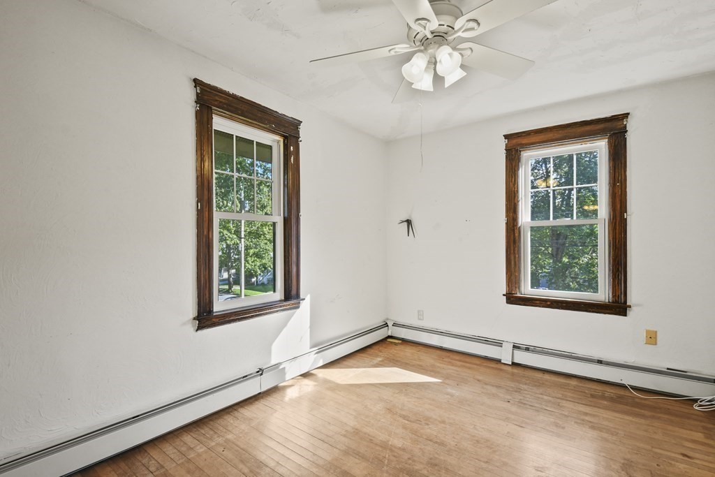 22 Balder Road Worcester, MA 01605 - Photo 23 of 35