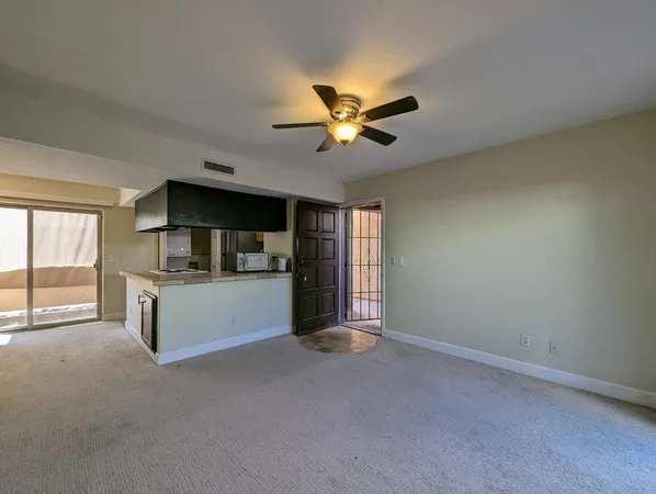 $1,398 | 720 East Alice Avenue, Unit 102, Phoenix, AZ 85020
