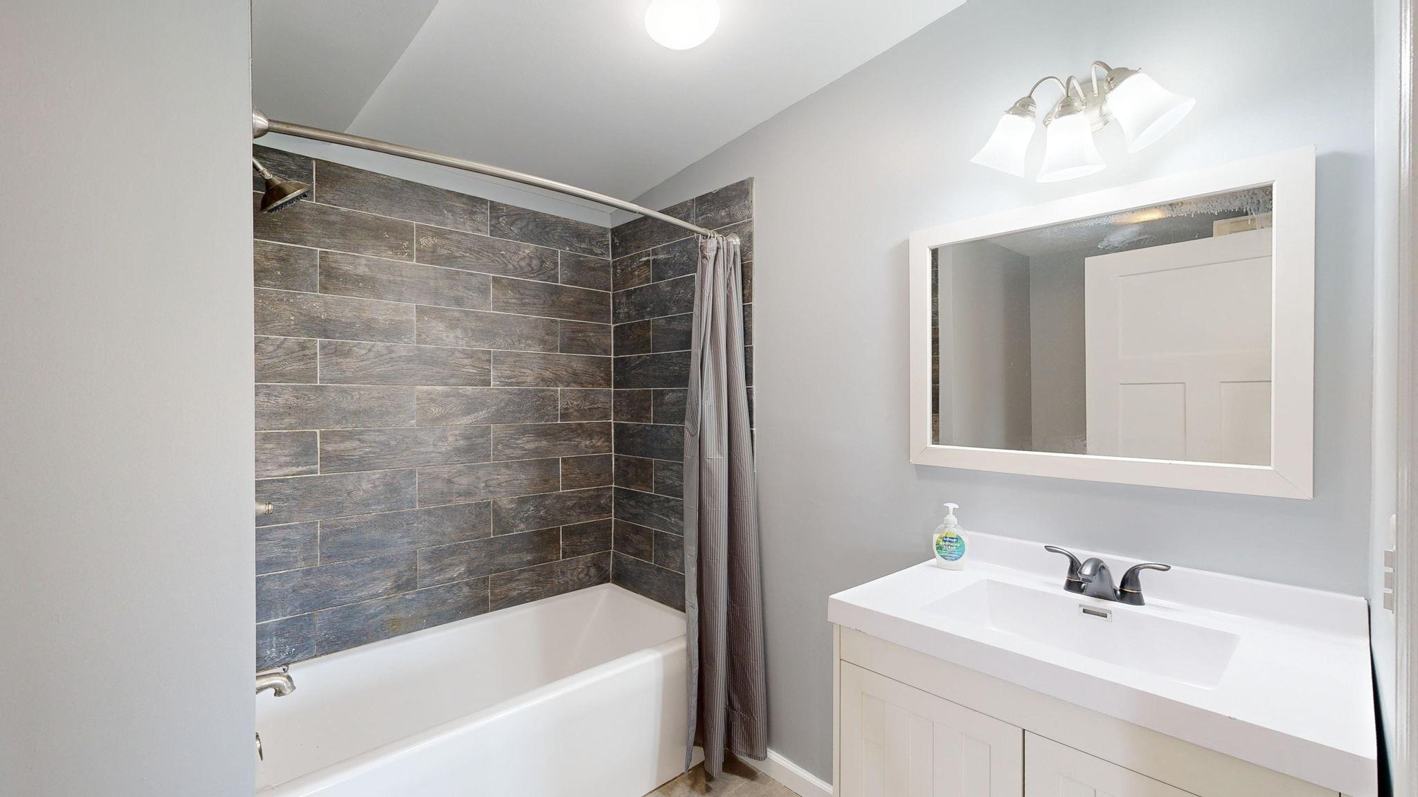 2080 East Dodge Road Clio, MI 48420 - Photo 12 of 19 Gallery Image 12