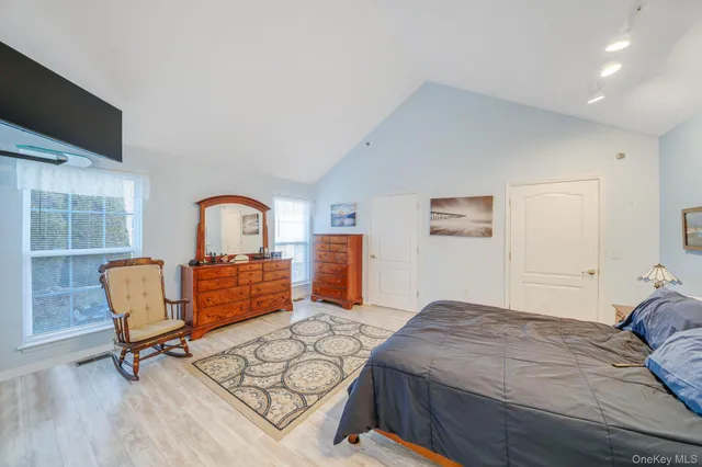 $649,997 | 2101 Nicole Drive, Port Jefferson Station, NY 11776