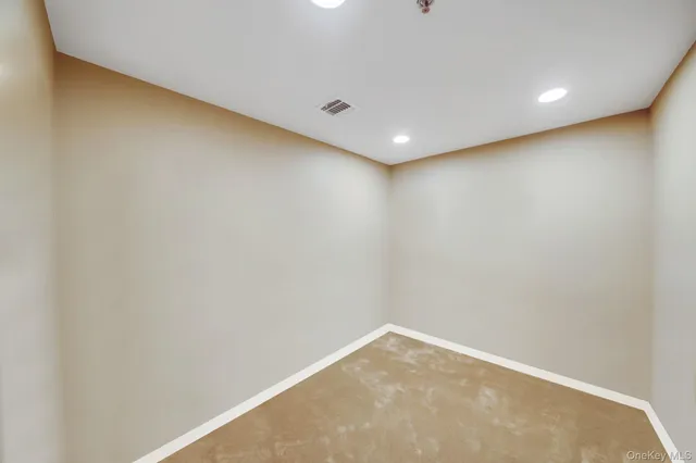 $649,997 | 2101 Nicole Drive, Port Jefferson Station, NY 11776