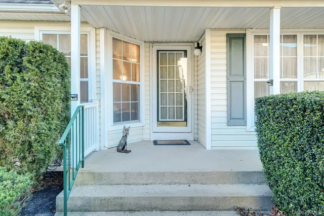 $649,997 | 2101 Nicole Drive, Port Jefferson Station, NY 11776