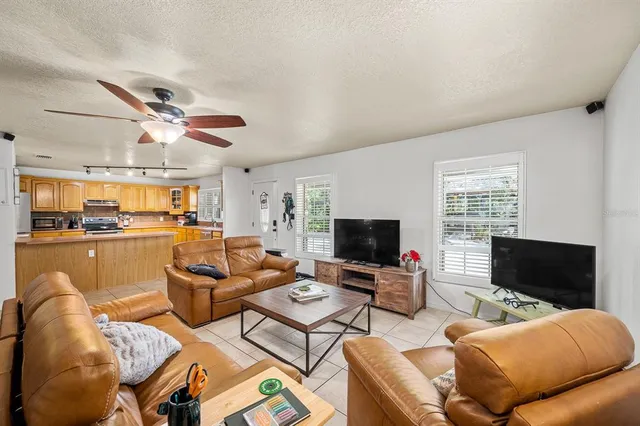 $444,900 | 11490 Northeast 109th Place, Archer, FL 32618