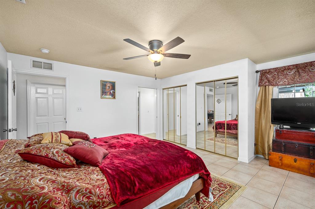 11490 Northeast 109th Place Archer, FL 32618 - Photo 36 of 45