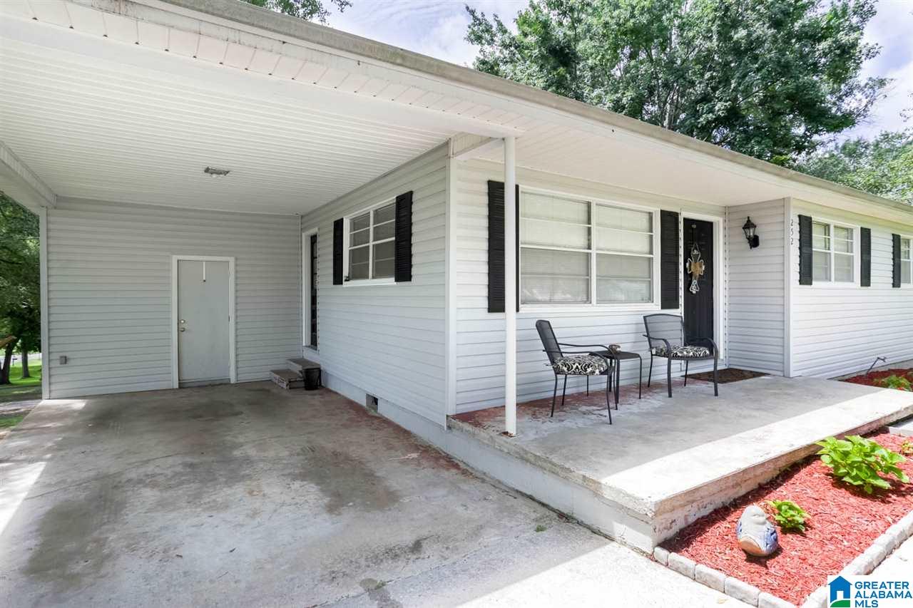 252 Pleasant Road Mount Olive, AL 35117 - Photo 4 of 30