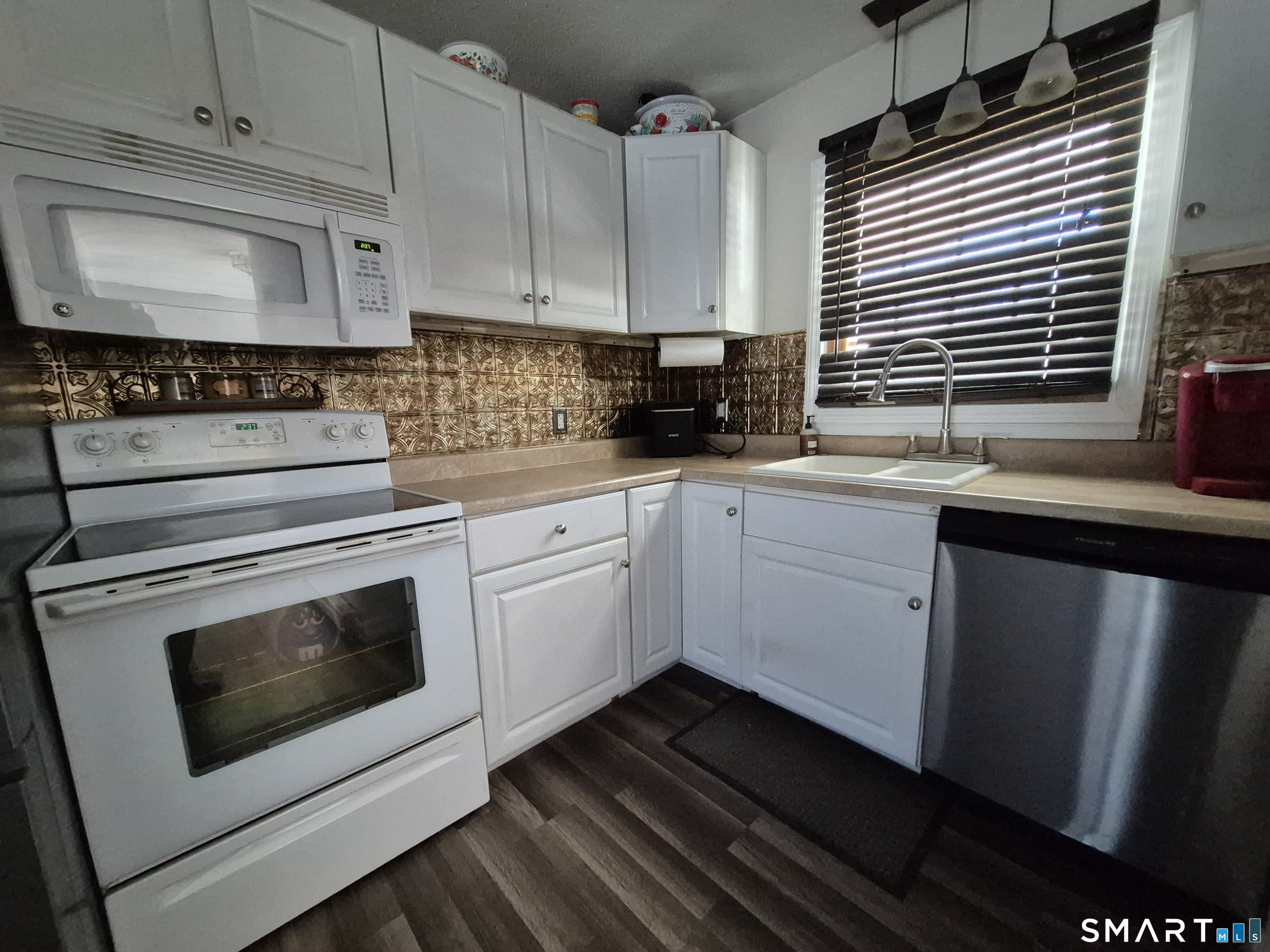 74 Athol Street, Unit 74 Killingly, CT 06239 - Photo 7 of 21