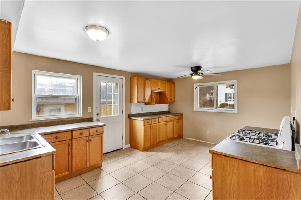 121 Beatty Street Apollo, PA 15613 - Photo 9 of 29