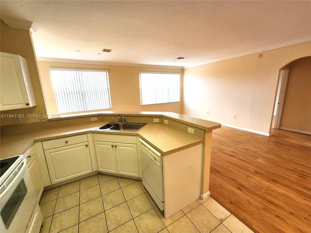 $1,890 | 4602 Southwest 160th Avenue, Unit 524, Miramar, FL 33027