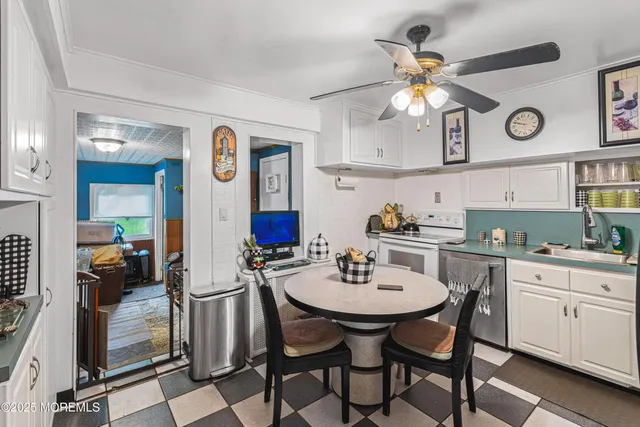 $515,000 | 207 Lloyd Road, Matawan, NJ 07747