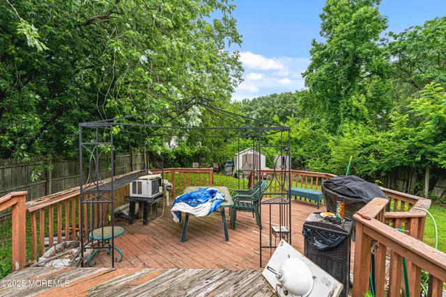 $515,000 | 207 Lloyd Road, Matawan, NJ 07747