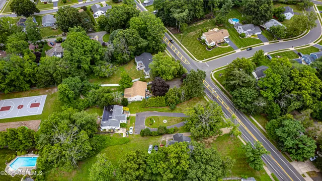 $515,000 | 207 Lloyd Road, Matawan, NJ 07747