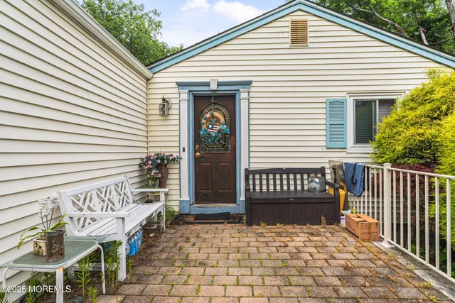 $515,000 | 207 Lloyd Road, Matawan, NJ 07747