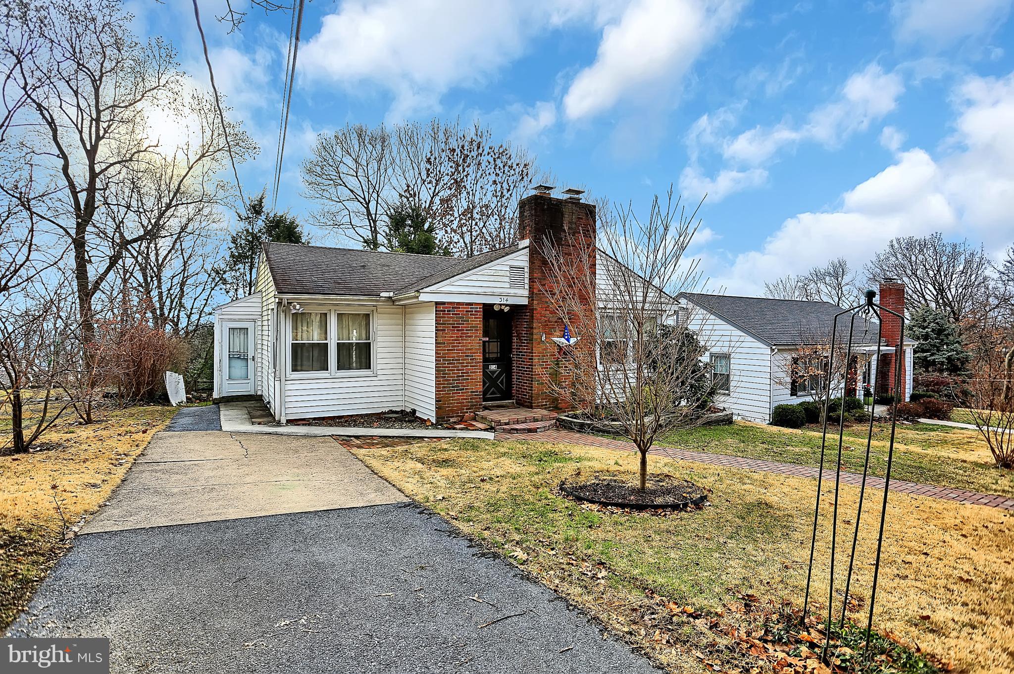 314 Old Fort Road Lemoyne, PA 17043 - Photo 2 of 32 Gallery Image 2