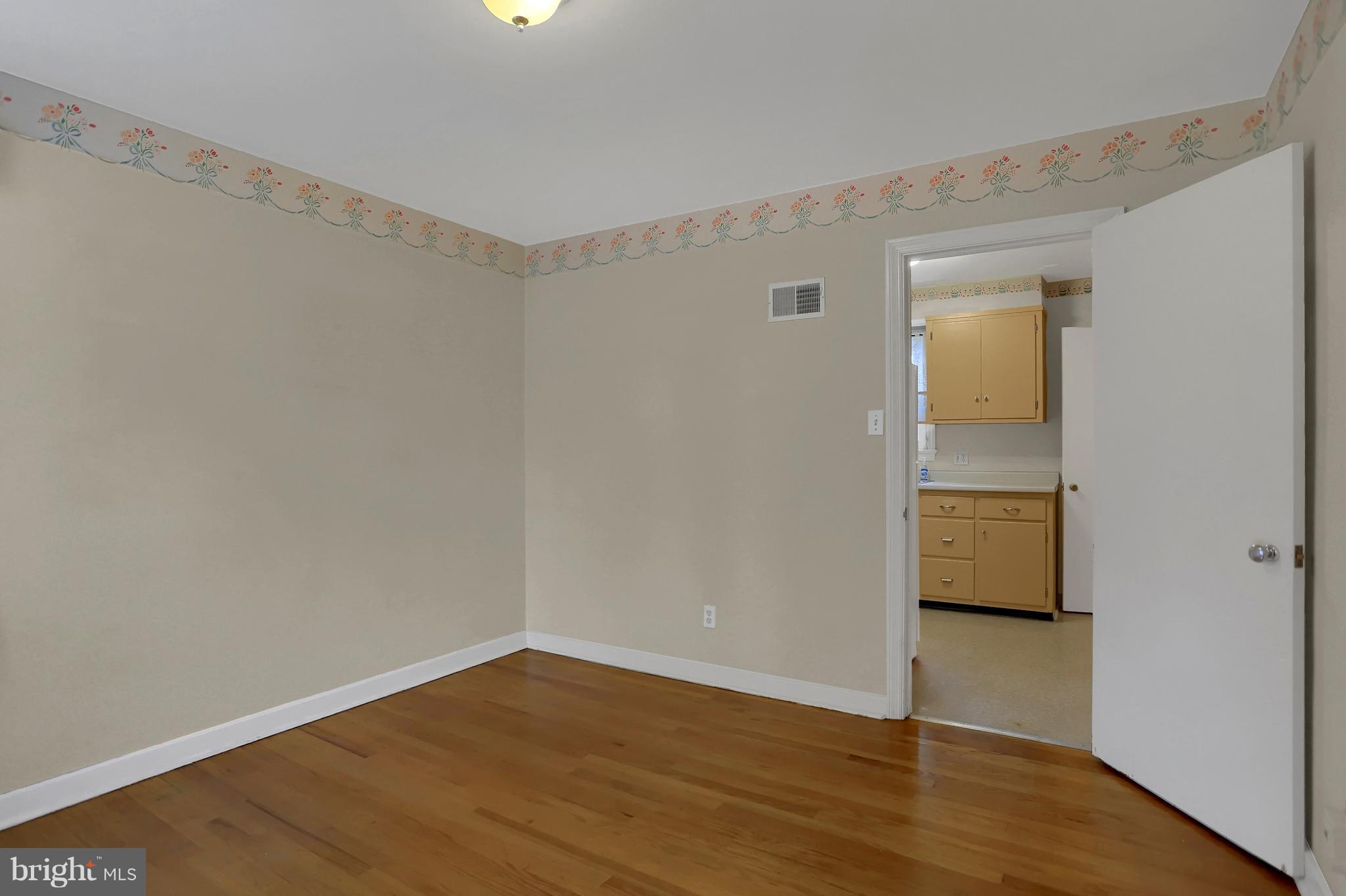 314 Old Fort Road Lemoyne, PA 17043 - Photo 10 of 32 Gallery Image 10
