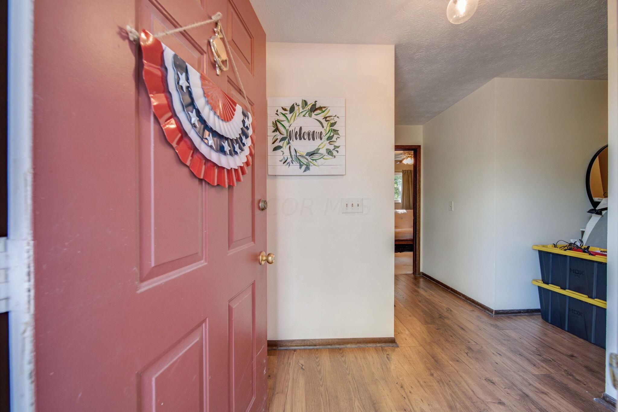 2807 Ross Road Sunbury, OH 43074 - Photo 7 of 60 18-web-or-mls-DSC05206_7_8