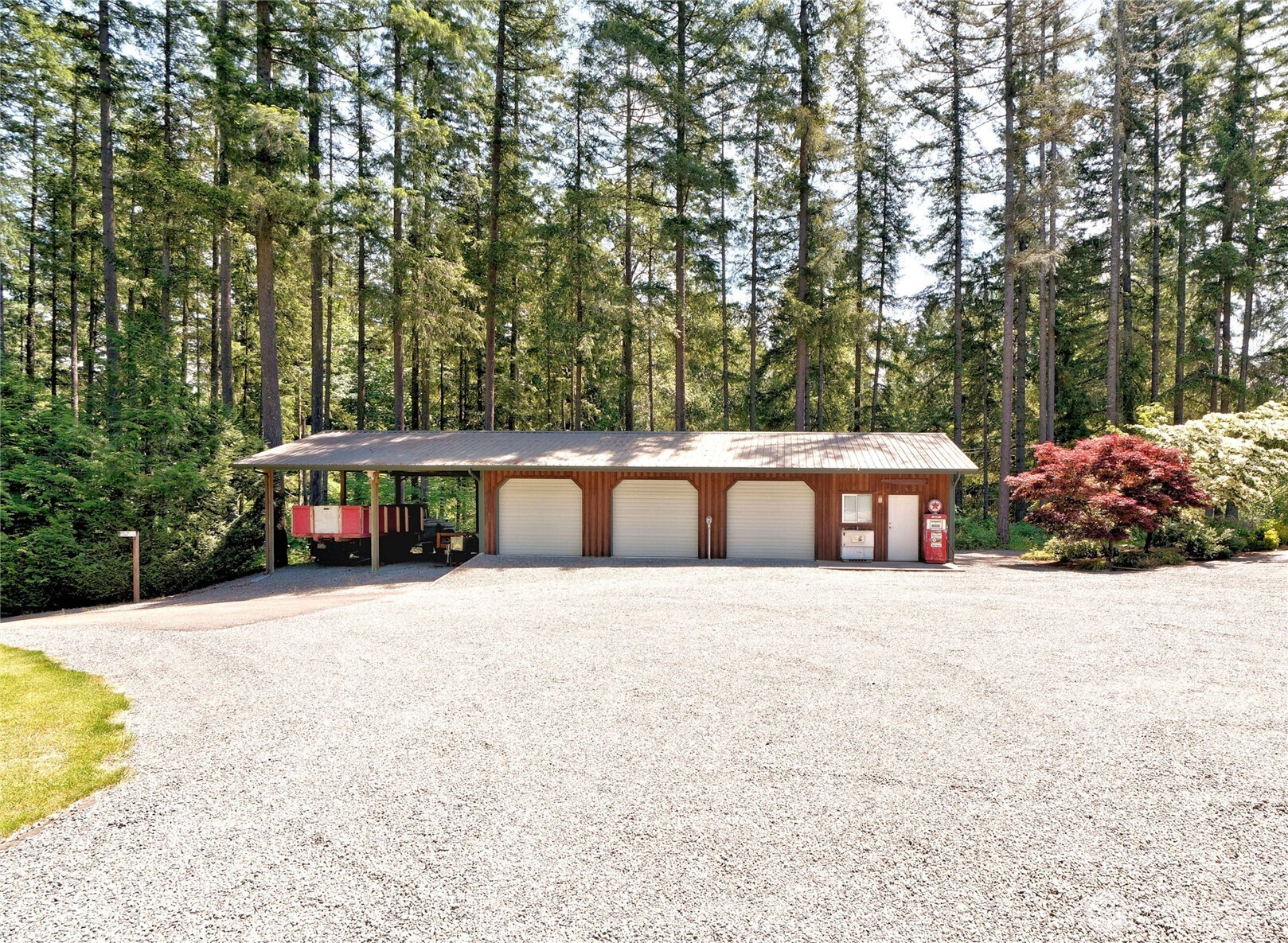 16931 Cedar Grove Road Southeast Maple Valley, WA 98038 - Photo 5 of 39