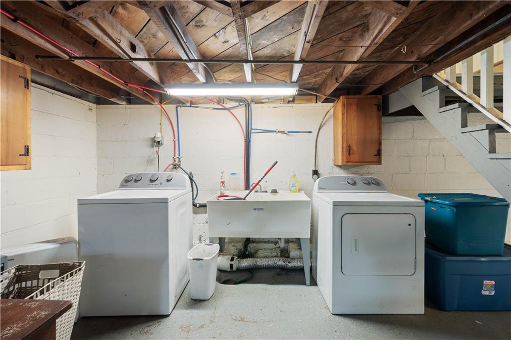 955 Boyce Road Bridgeville, PA 15017 - Photo 45 of 45 laundry