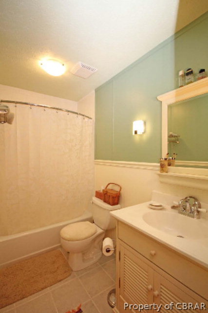 8076 Crab Thicket Road Gloucester, VA 23061 - Photo 13 of 20