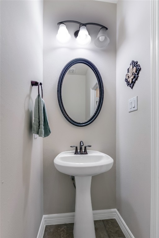 25118 Andris Lane Spring, TX 77386 - Photo 8 of 42 Powder Room for visits