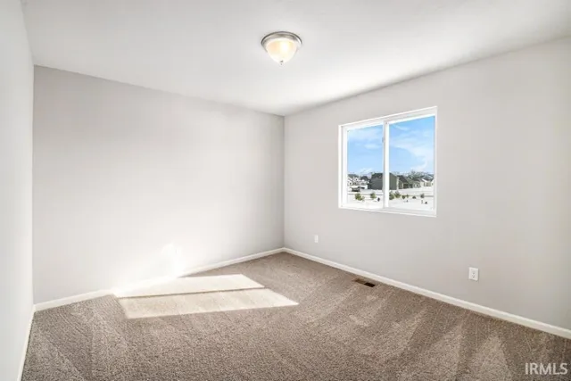 $389,900 | 8247 Catberry Trail, Fort Wayne, IN 46804