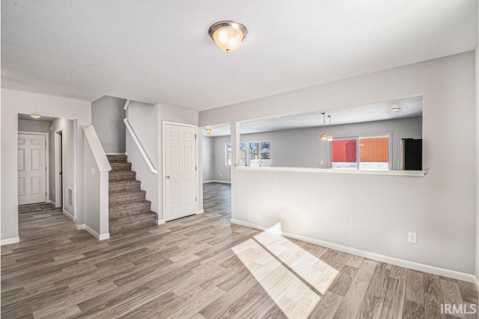 8247 Catberry Trail Fort Wayne, IN 46804 - Photo 7 of 27